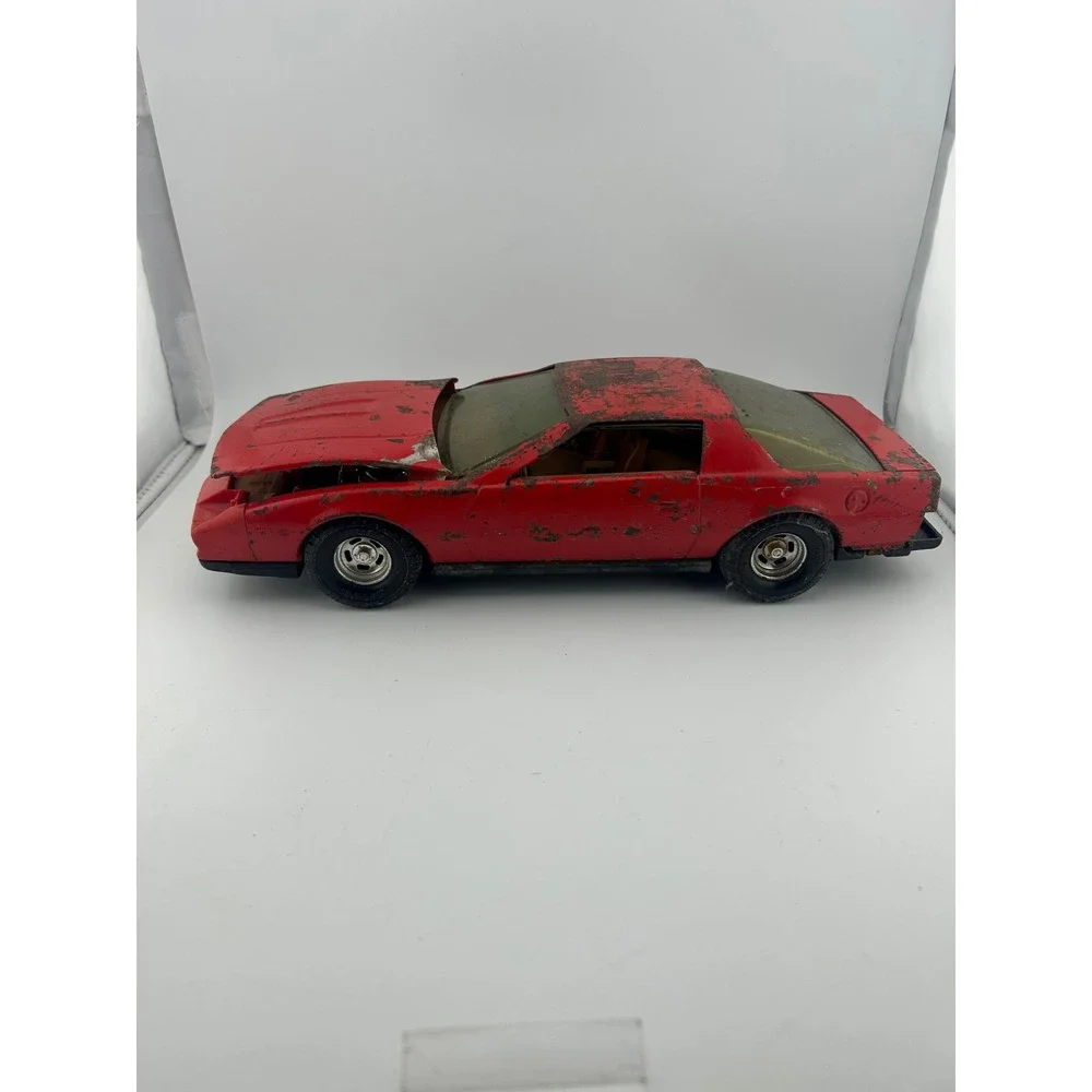 Vintage The‎ ERTYL Co. Toys GMC Camaro Red Diecast Car Dyersville Iowa USA